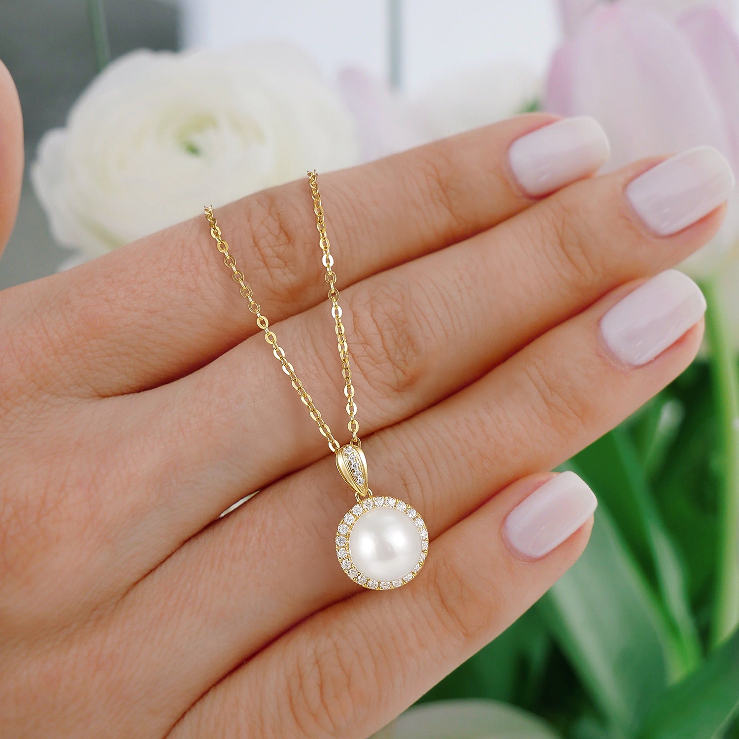 pearl pendant necklace, gold necklace with pendant, gold jewelry for women, 14k gold jewelry,pearl white