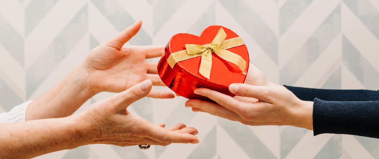 PURE GOLD ROMANCE: The Gift of Jewelry for Every Relationship Milestone