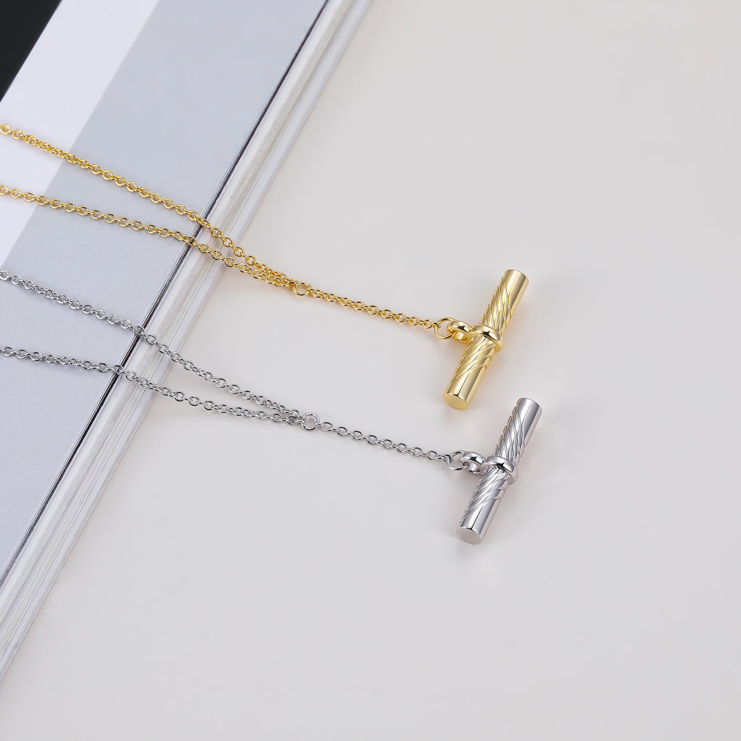 white gold necklace for women, bar necklace, 10k gold necklace, solid gold chain, modern jewelry fashions