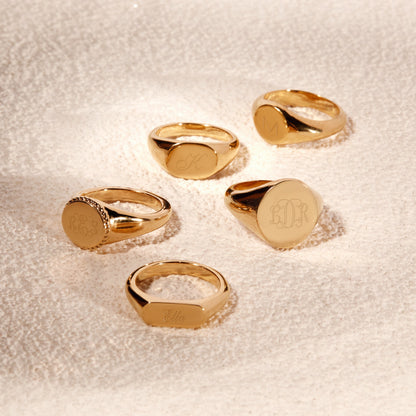 Anello di carattere floreale