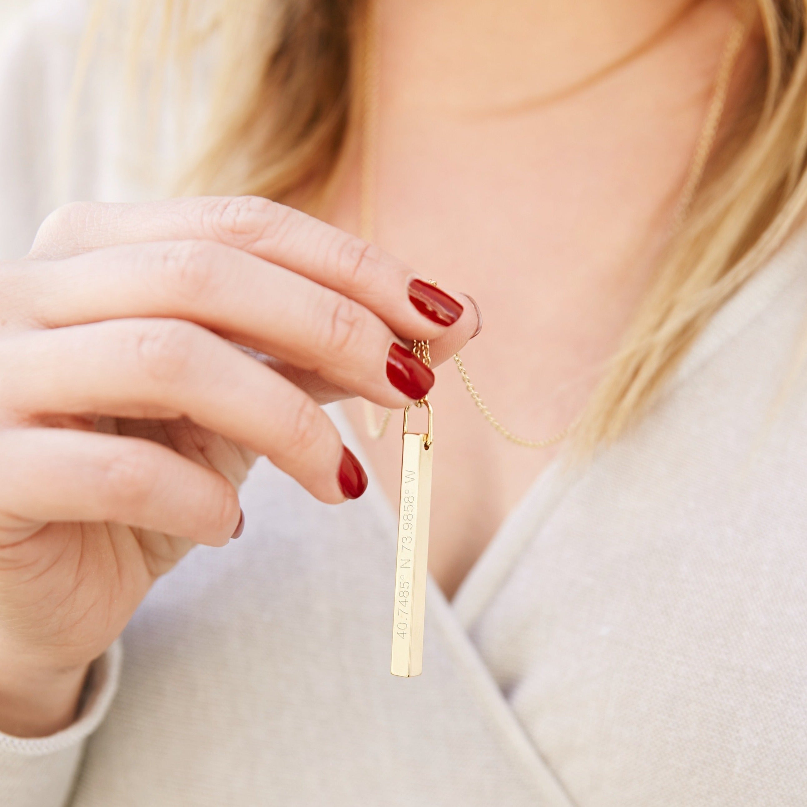 personalized bar necklace, engraved bar necklace, customized necklace, 18K gold necklace, luxury gold necklace